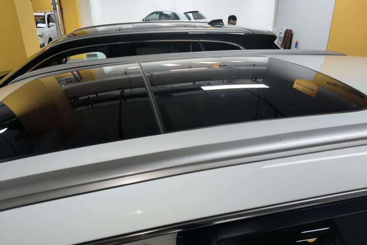 Used Geely Auto Emgrand X7 Sport 2016 1.8TD Automatic ZhiZun Version