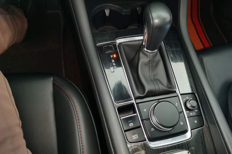 Used Mazda 3 Axela 2020 2.0L Automatic Zhiya Edition Gear Lever