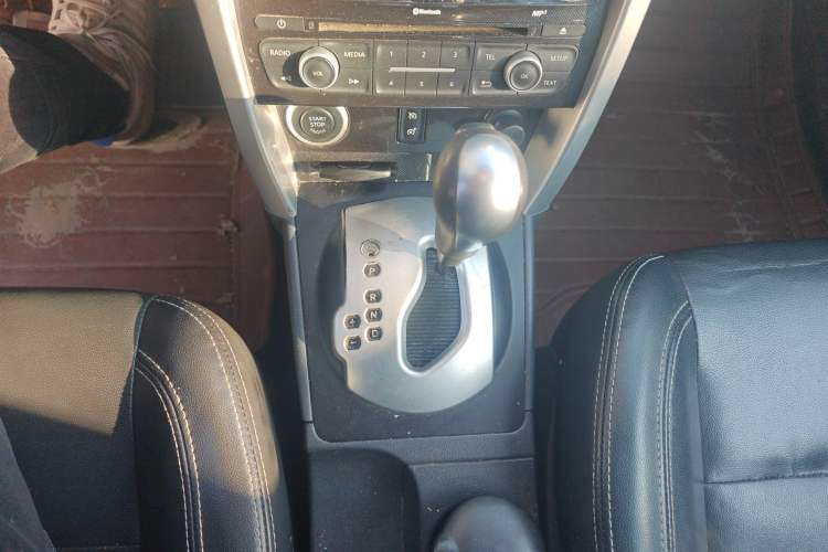 Used Renault Koleos 2014 Revised Version 2.0L Two-Wheel Drive Fashion Edition