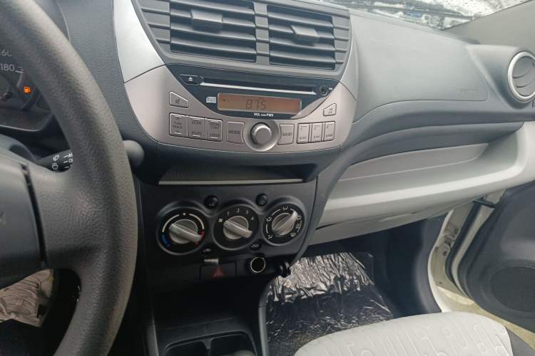 Used Suzuki Alto 2016 1.0L Automatic Deluxe Xuan Dong Edition Audio And AC Panel