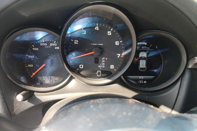 Used Porsche Macan 2021 Macan 2.0T
