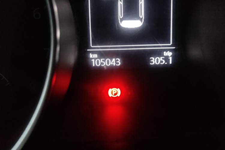 Used Volkswagen Golf 2016 230TSI Automatic Luxury Version Odometer Close Up