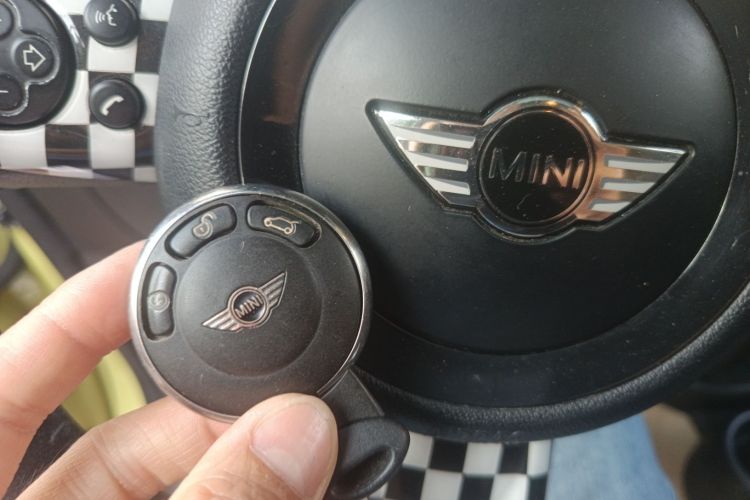 Used MINI Countryman 2011 1.6L COOPER Fun Vehicle Key