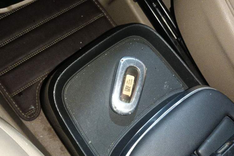 Used Buick GL8 2020 ES Land Cruiser 653T Flagship Model Vehicle Key