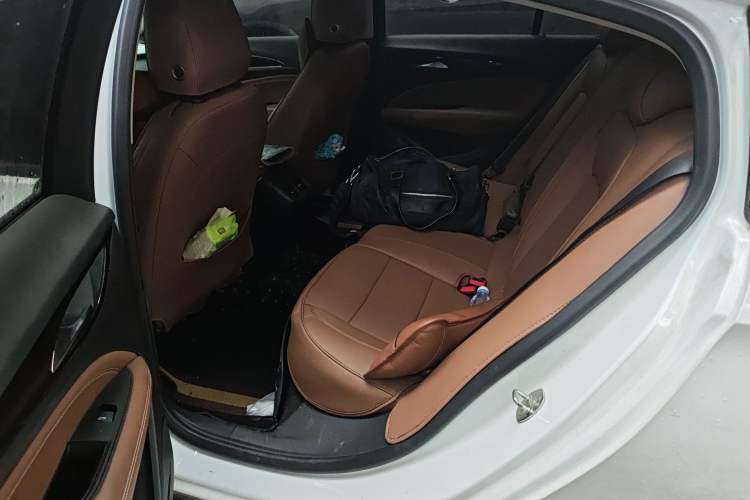 Used Buick Regal 2019 20T Luxury Model China VI Standard