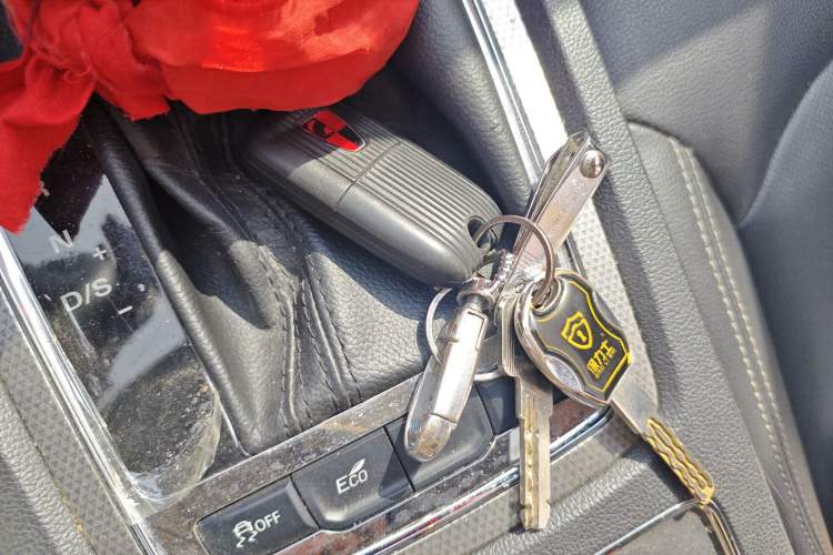 Used Roewe i6 2019 PLUS 1.6L CVT 4G Connected Flagship Deluxe Edition