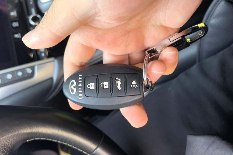 Used Infiniti Q50L 2016 2.0T Enjoyment Edition
