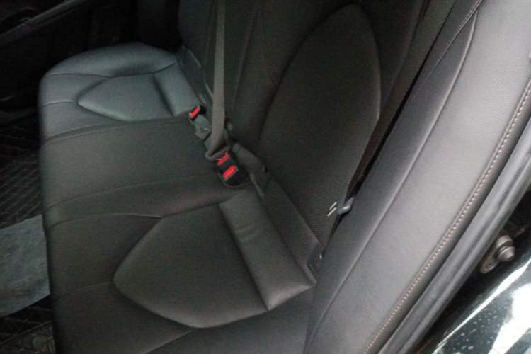 Used Toyota Camry 2019 2.0G Luxury Edition China VI Standard
