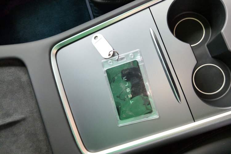 Used Tesla Model 3 2021 Standard Range Rear-Drive Upgraded Version Vehicle Key