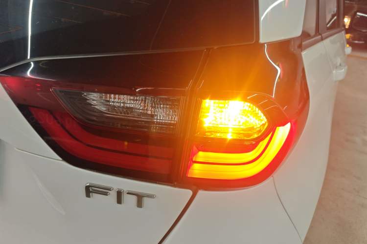 Used Honda Fit 2021 1.5L CVT Trend Edition
