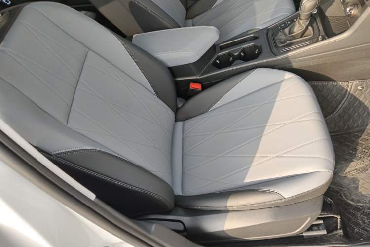 Used Volkswagen Lavida 2024 1.5L Automatic 5 Million Edition Right Front Seat