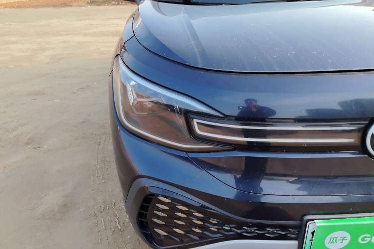 Used Volkswagen ID.6 CROZZ 2021 Long-Range PURE+ Edition Right Front Headlight