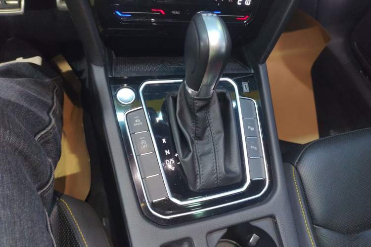 Used Volkswagen FAW-Volkswagen CC 2024 380TSI Striking Edition
