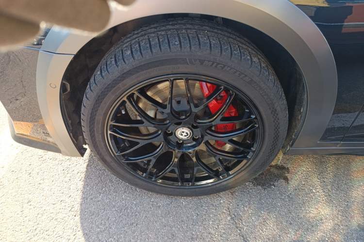 Used Audi A6 2022 allroad quattro Explorer 55 TFSI Prestige Off-Road Model
