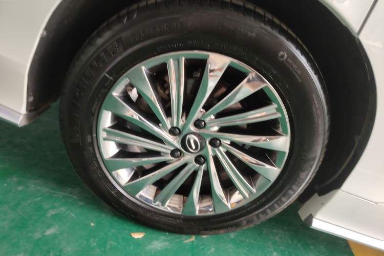 Used GAC Trumpchi M8 2021 Master Series 390T Ultimate Edition Exterior 3