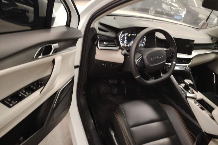 Used Lynk & Co 06 EM-P 2020 PHEV Plus Driver Seat