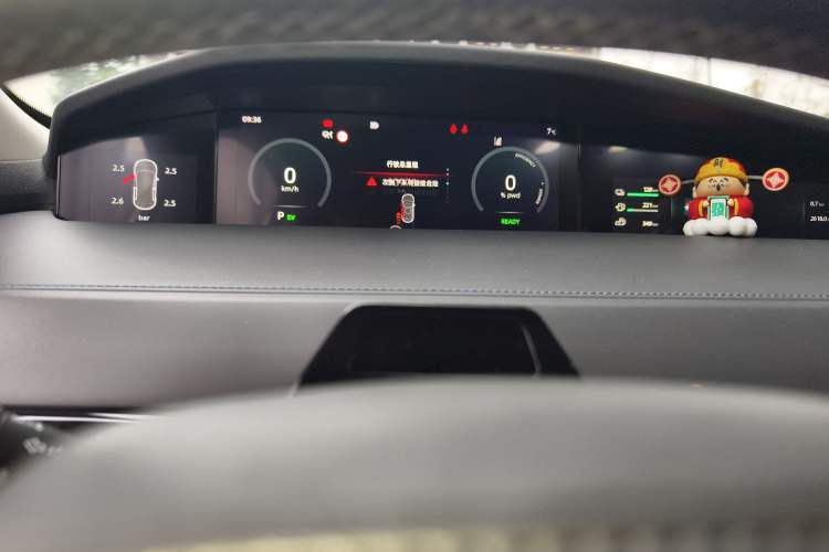 Used CHANGAN UNI-K iDD 2022 Blue Whale iDD 130km 1.5T Prestige Model
