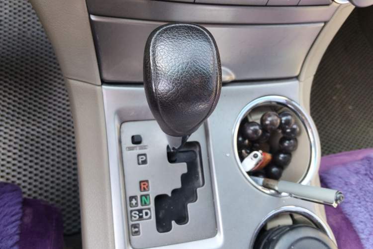 Used Toyota Highlander 2011 2.7L Two-Wheel Drive 5-Seater Elite Edition