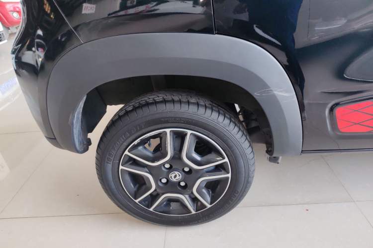 Used Dongfeng NAMMI BOX 2022 Chasing Wind Edition 331 km Standard Model