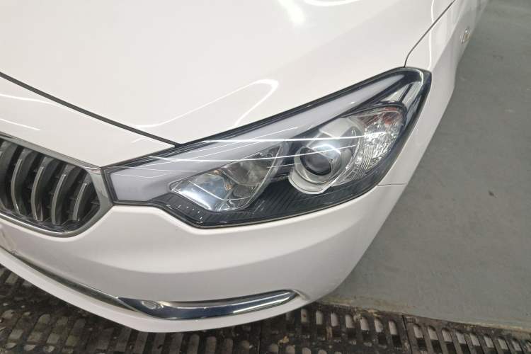 Used Kia K3 2015 1.6L Automatic GL Left Front Headlight