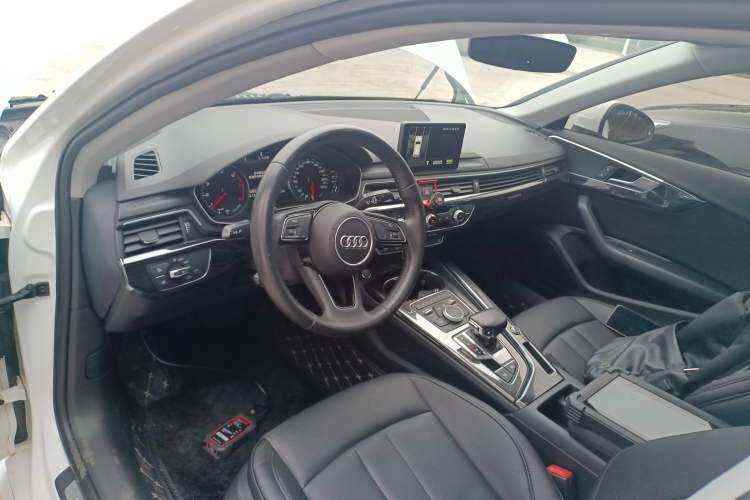 Used Audi A4L 2018 30th Anniversary Edition 40 TFSI Trendy Model