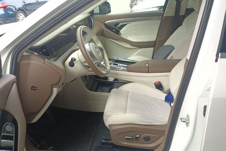 Used VOYAH FREE 2021 Four-Wheel Drive Standard All-Electric Exclusive Luxury Package