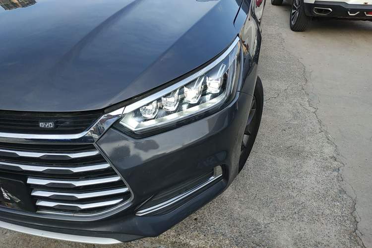 Used BYD Song 2021 Classic Edition 1.5T Automatic Luxury Model