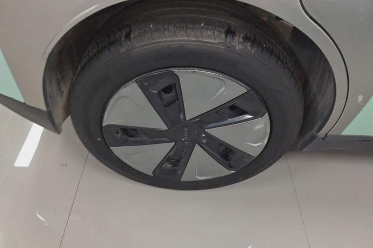 Used AION Y 2023 Younger Right Rear Wheel Hub