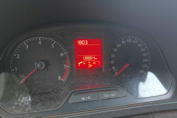 Used Volkswagen Jetta 2015 Value Edition 1.6L Manual Fashionable Style
