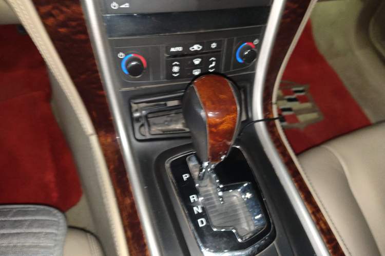 Used Cadillac SLS Seville 2011 2.0T Elite Edition
