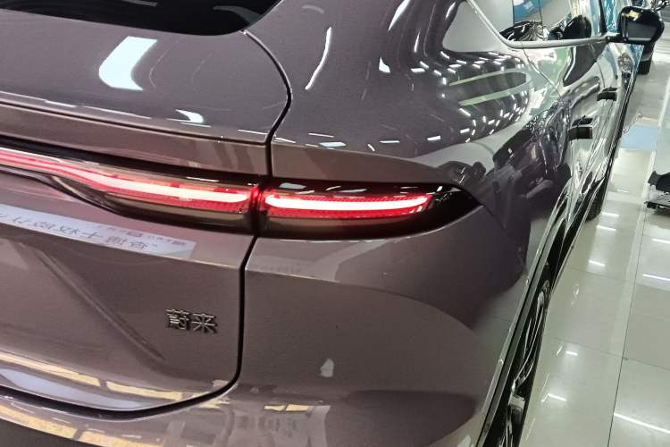 Used Nio EC6 2025 75 kWh