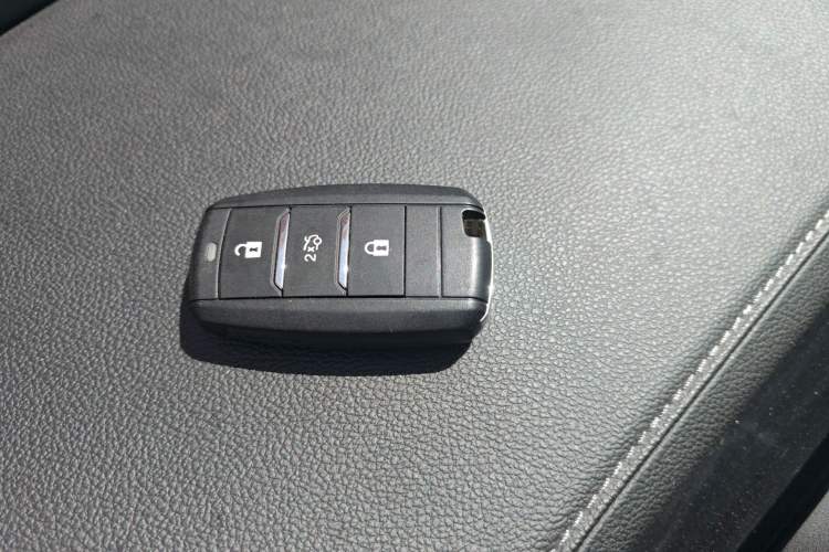 Used CHANGAN CS75 2020 280T DCT Luxury Version China VI Standard