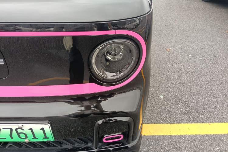 Used Geely Galaxy Panda 2025 210km Panda Kart Left Front Headlight