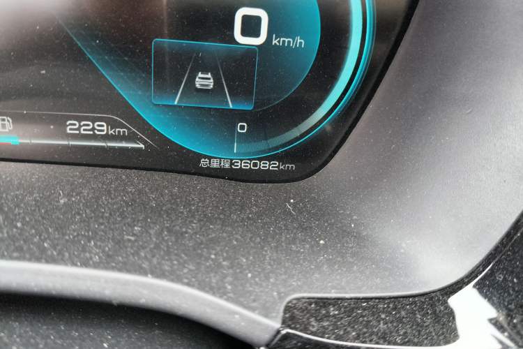 Used BYD Song PLUS New Energy 2021 DM-i 51KM Prestige Model Odometer Close Up