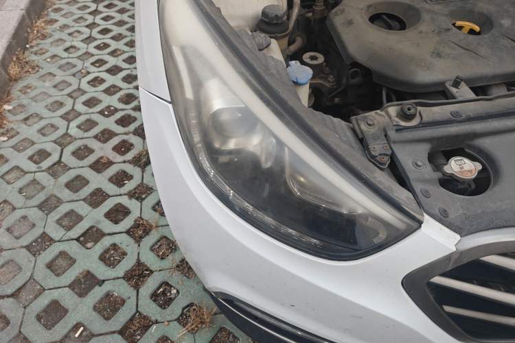 Used Hyundai ix35 2013 2.0L Automatic Two-Wheel Drive Smart GLS China IV Standard