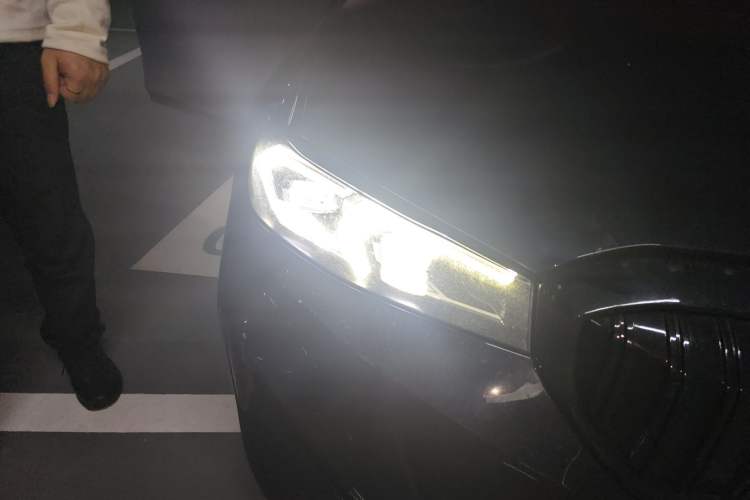 Used BMW i3 2022 eDrive 35 L
