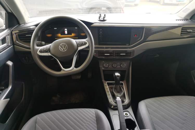 Used Volkswagen Lavida 2023 New Rui 1.5L Automatic New Yi Edition