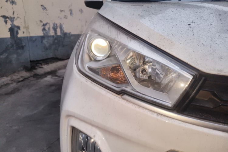 Used Wuling Hongguang S3 2018 1.5L Manual Comfort Model China V Standard