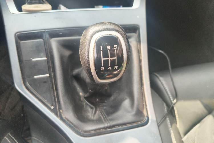 Used Geely Auto Vision S1 2018 1.5L Manual FENGXING Model