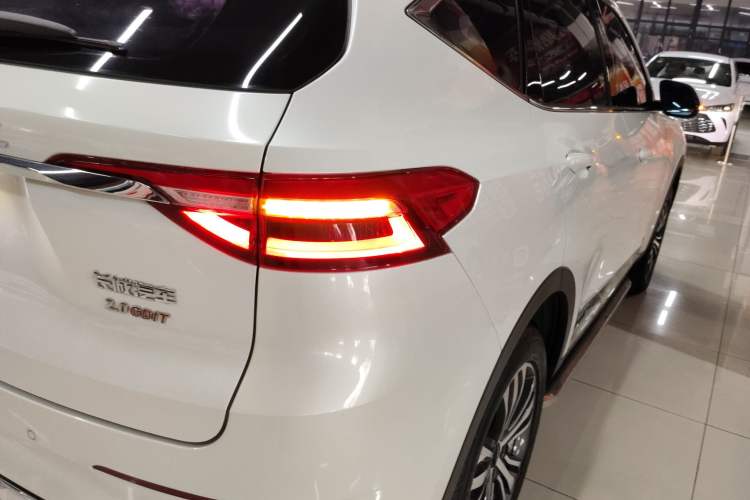 Used Haval F7 2019 2.0T Two-Wheel Drive i-Van China V standard Right Rear Taillight