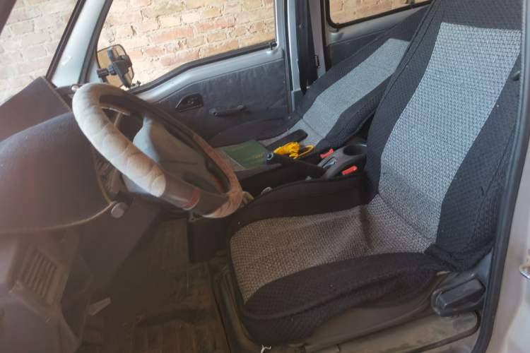 Used Wuling Zhiguang 2015 1.2L S Practical Model LSI
