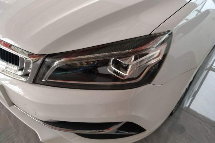 Used Geely Auto Emgrand 2019 Leading Edition 1.5L CVT Upward Asian Games Edition China VI