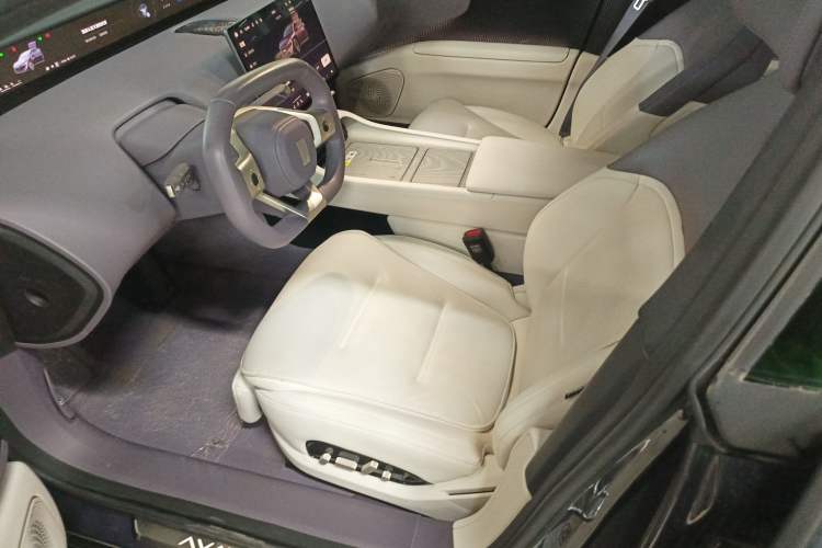 Used Avatr 12 2025 Ultra Extended-Range Edition