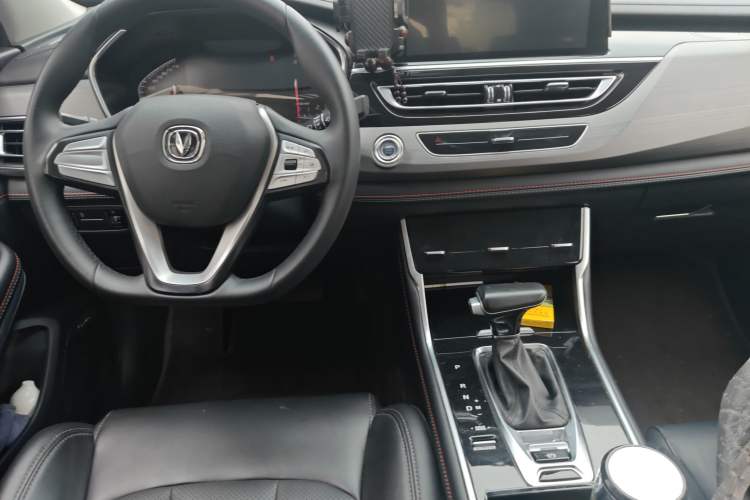 Used Changan CS75 2021 Honor Million Edition 280T DCT Luxury Model
