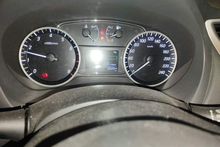 Used Nissan Sylphy 2016 1.6 XL Manual Luxury Edition
