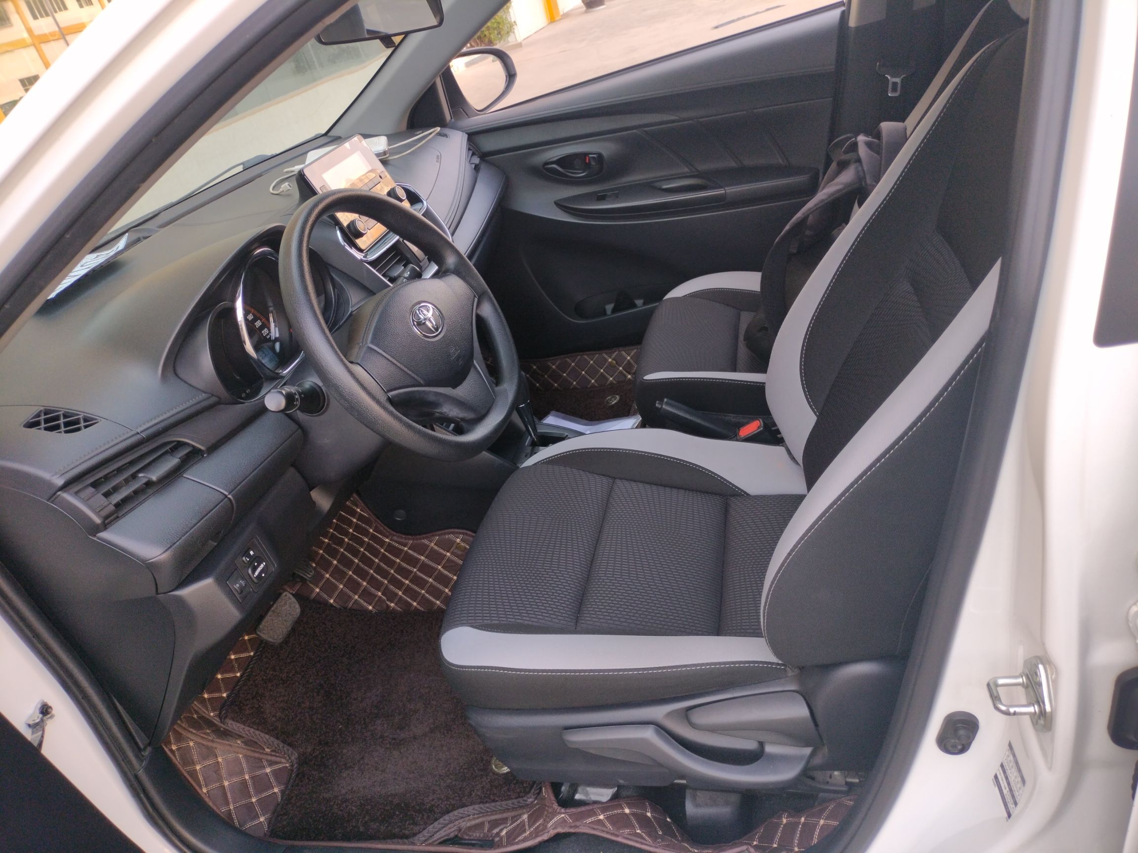Interior delantero