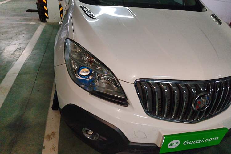 Used Buick Encore 2014 1.4T Automatic Two-Wheel Drive Urban Elite Model Right Front Headlight