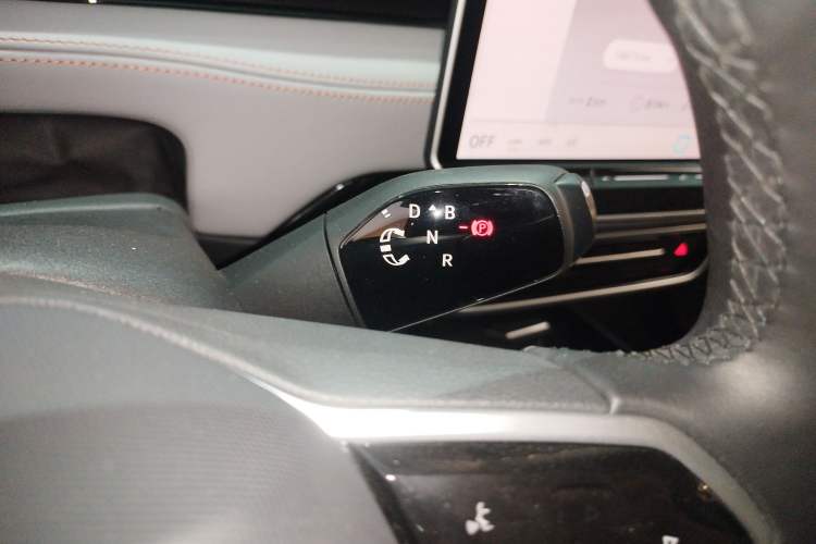 Used Volkswagen ID.7 VIZZION 2024 AIR model
