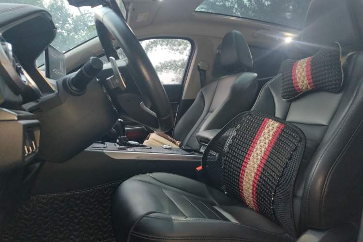 Used Wey VV5 2019 Upgraded Model 2.0T Two-Wheel Drive Ultra-Luxury Version China VI Standard
