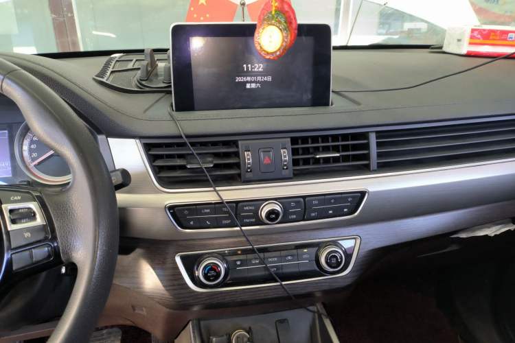 Used FORTHING Joyear X5 2017 1.6L CVT Luxury Model Audio And AC Panel